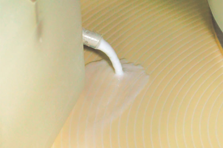 Какво представлява процесът на приготвяне на суспензия за полиране на CMP