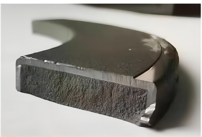 Увеличаване на производствения добив: Защо CVD Solid SiC е най-добрият избор за критични части на камерата